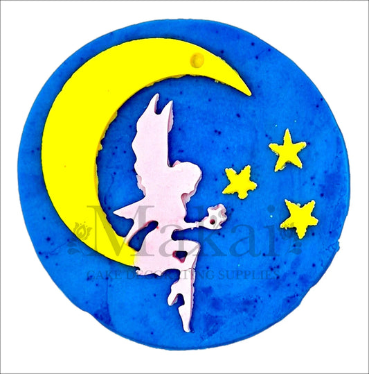 Edible cake topper with pink fairy silhouette on a yellow crescent moon, surrounded by three yellow stars on a blue background – ideal for fantasy or night-themed cakes.