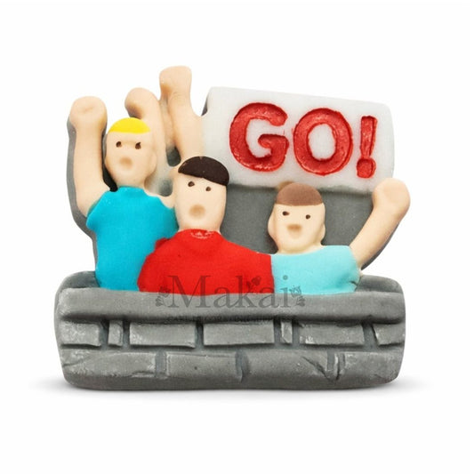 horse racing fans fondant cake decoration with cheering crowd and go sign